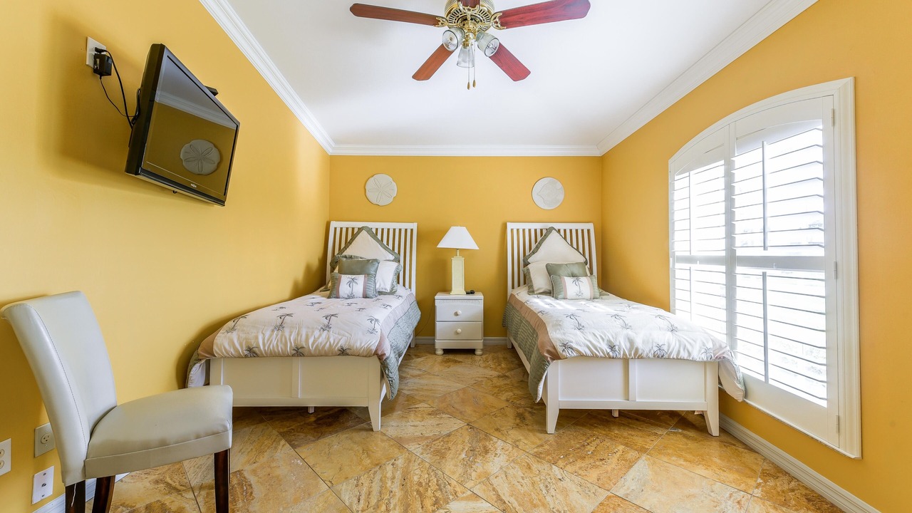 Photo of Bedroom in Pelican