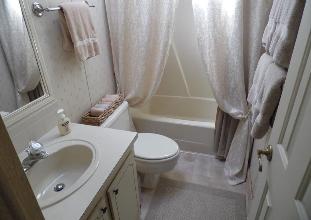 Photo of Bathroom in Homosassa
