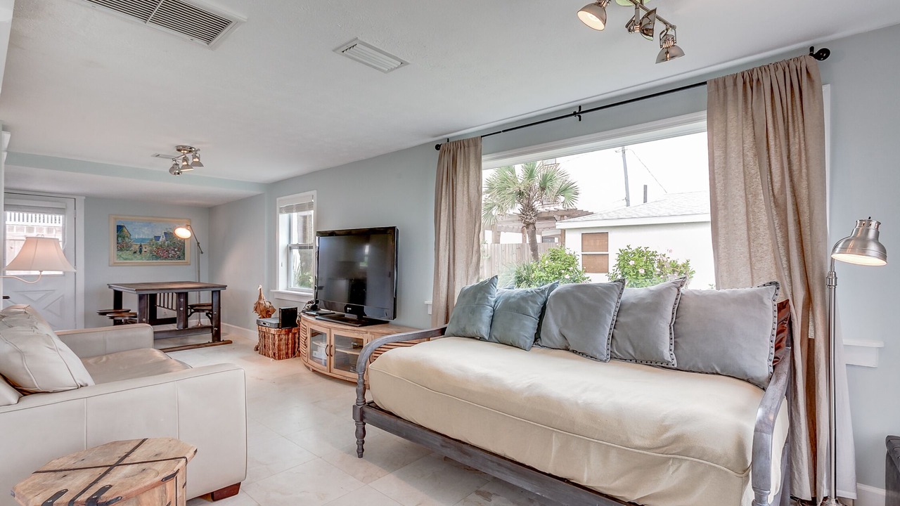 Photo of Livingroom in St. Augustine Beach