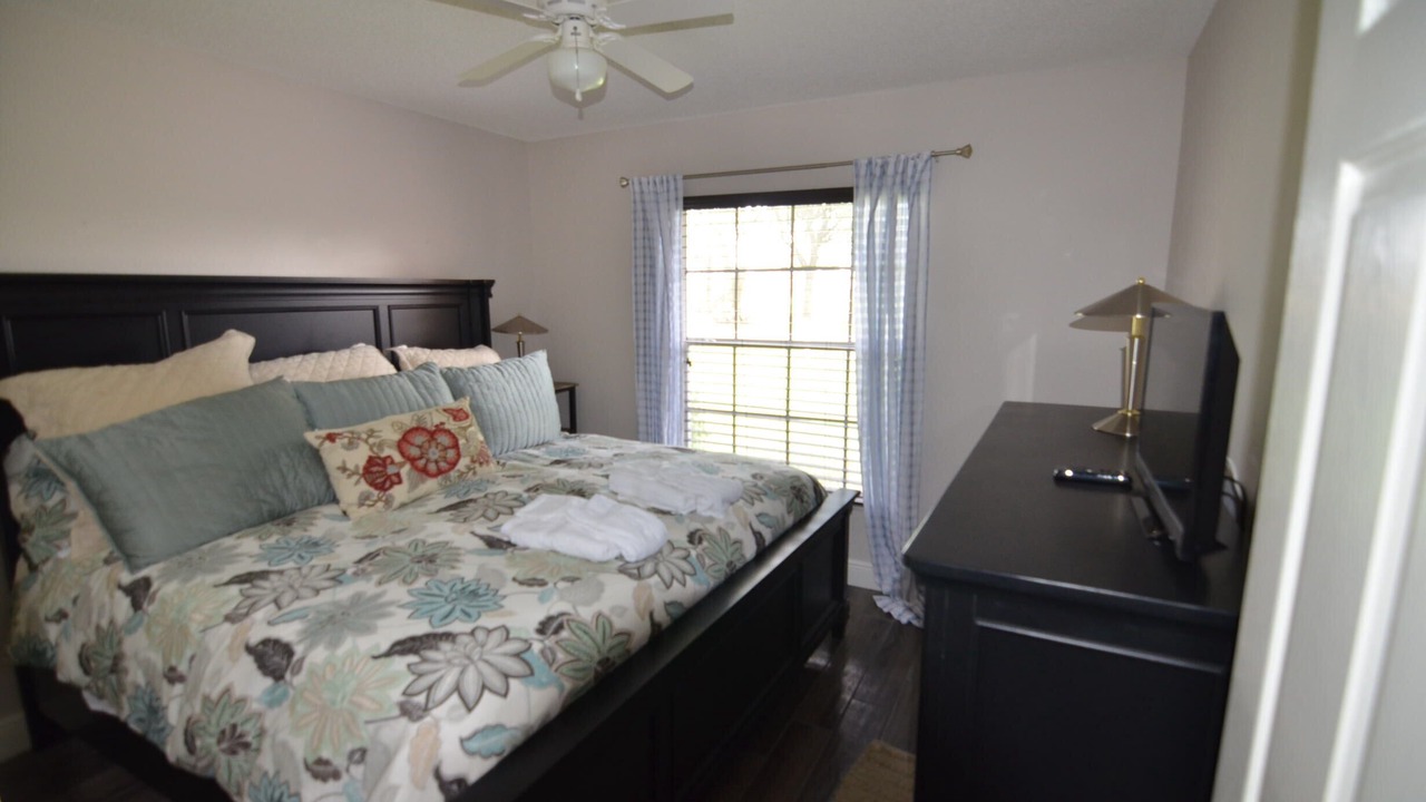 Photo of Bedroom in Haines City