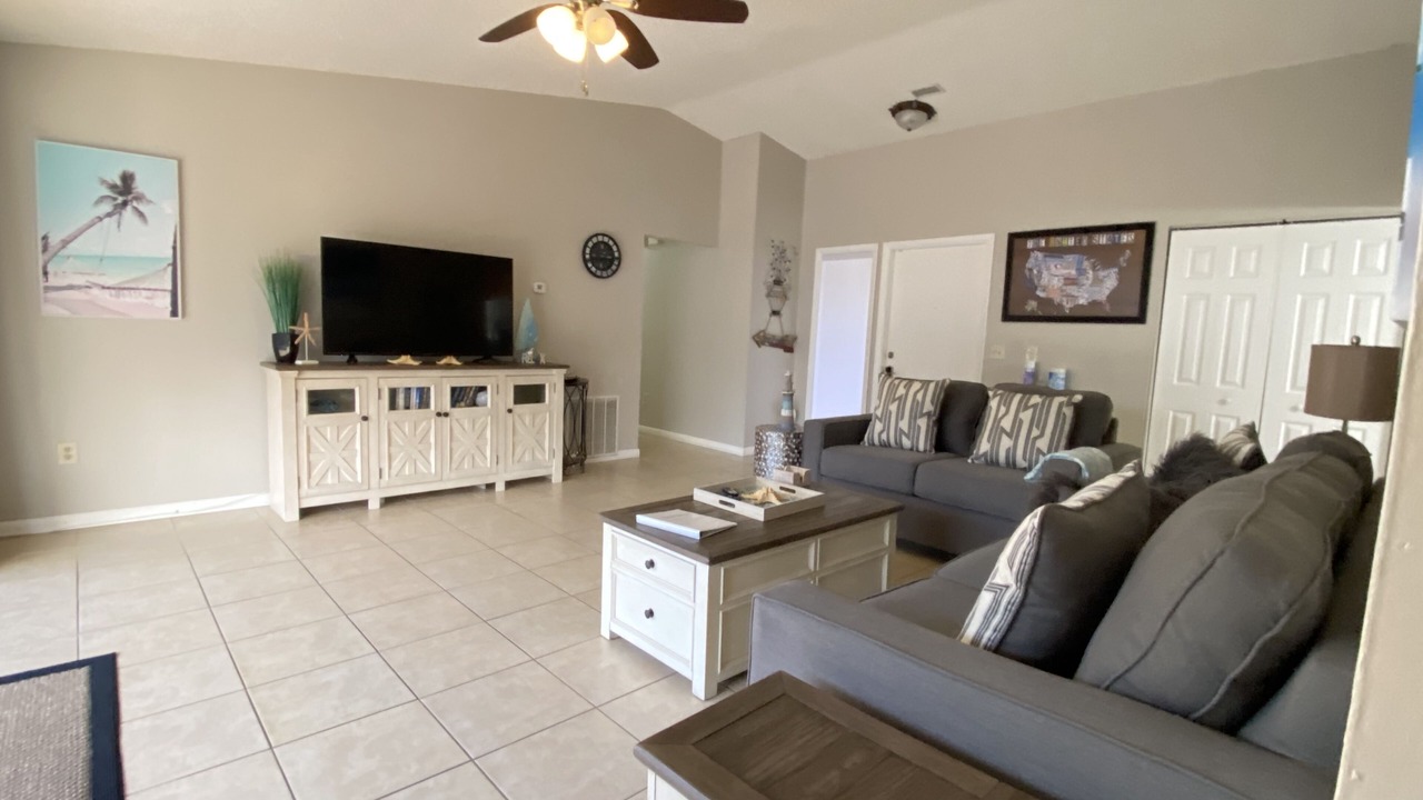 Photo of Livingroom in South Bradenton