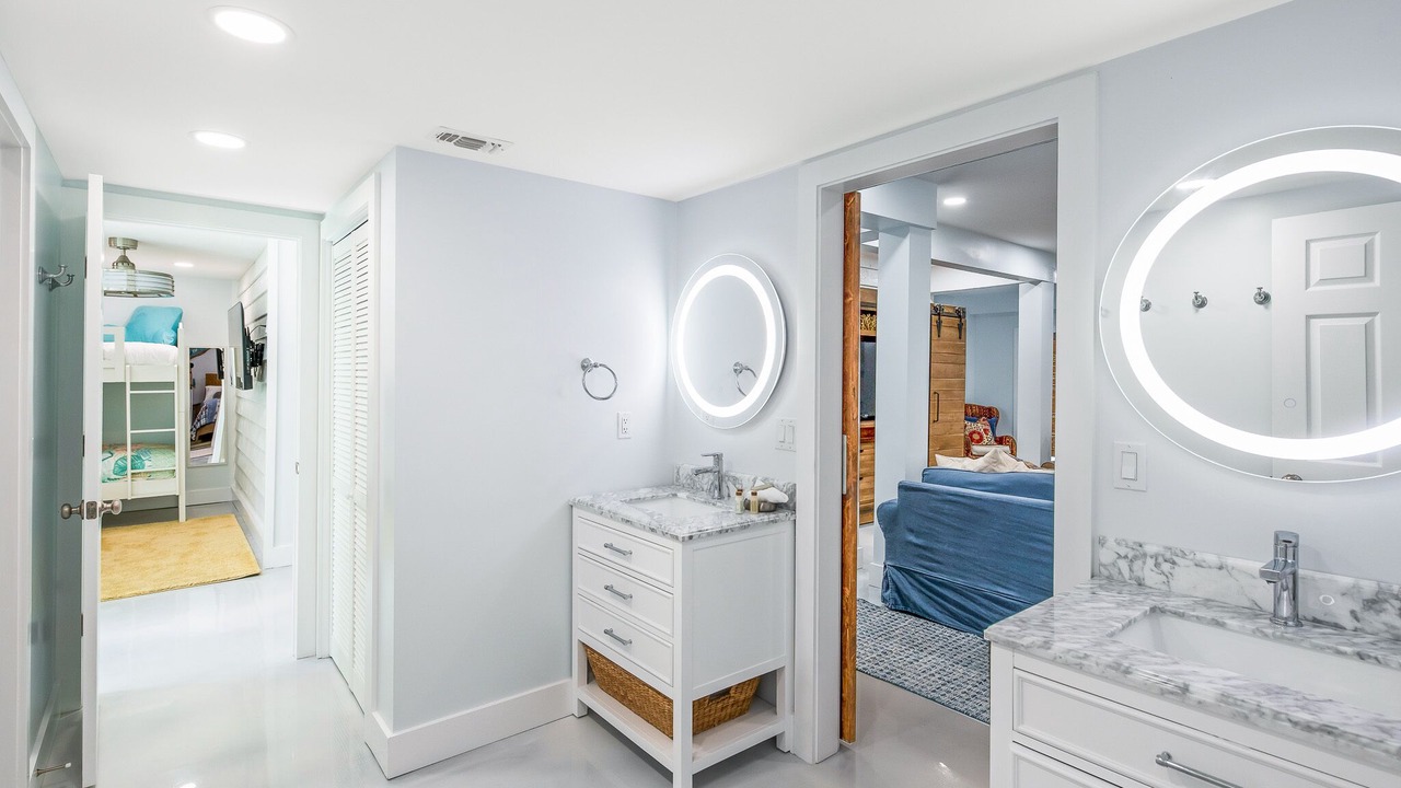 Photo of Bathroom in Gulf Trace