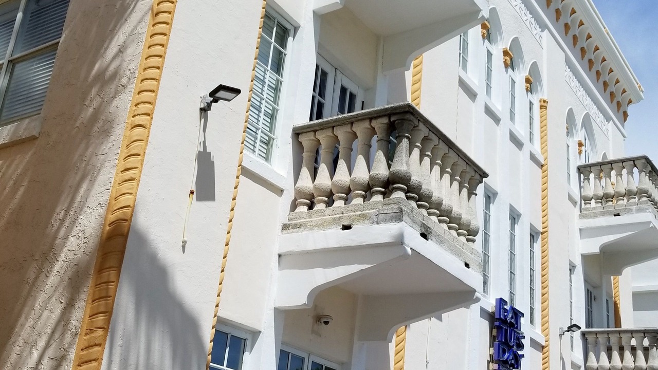 Photo of Patio Balcony in South Beach