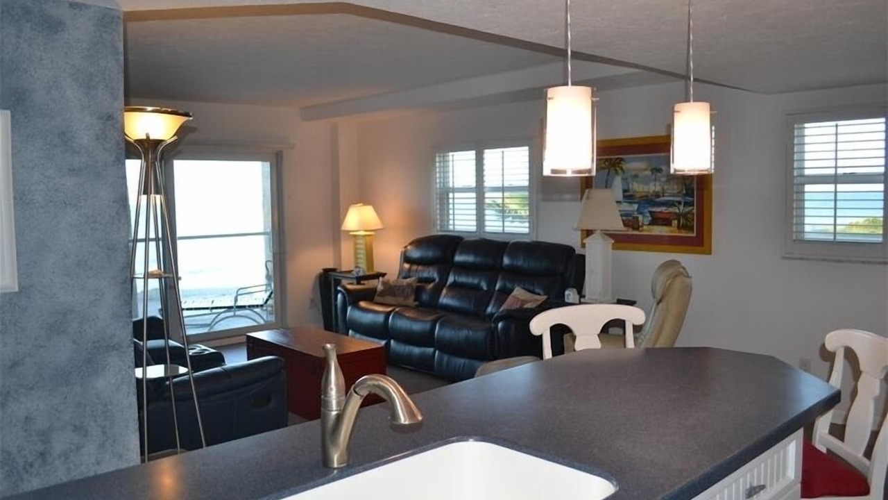 Photo of Bedroom in Longboat Key