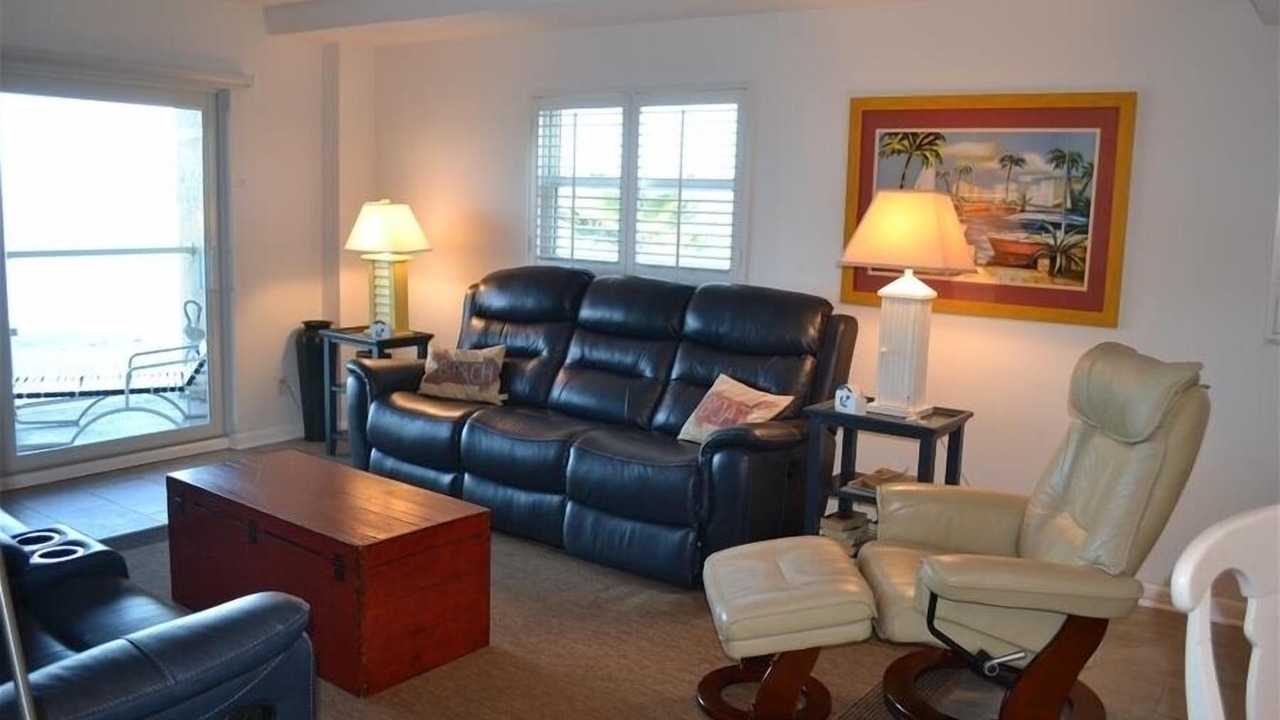 Photo of Livingroom in Longboat Key