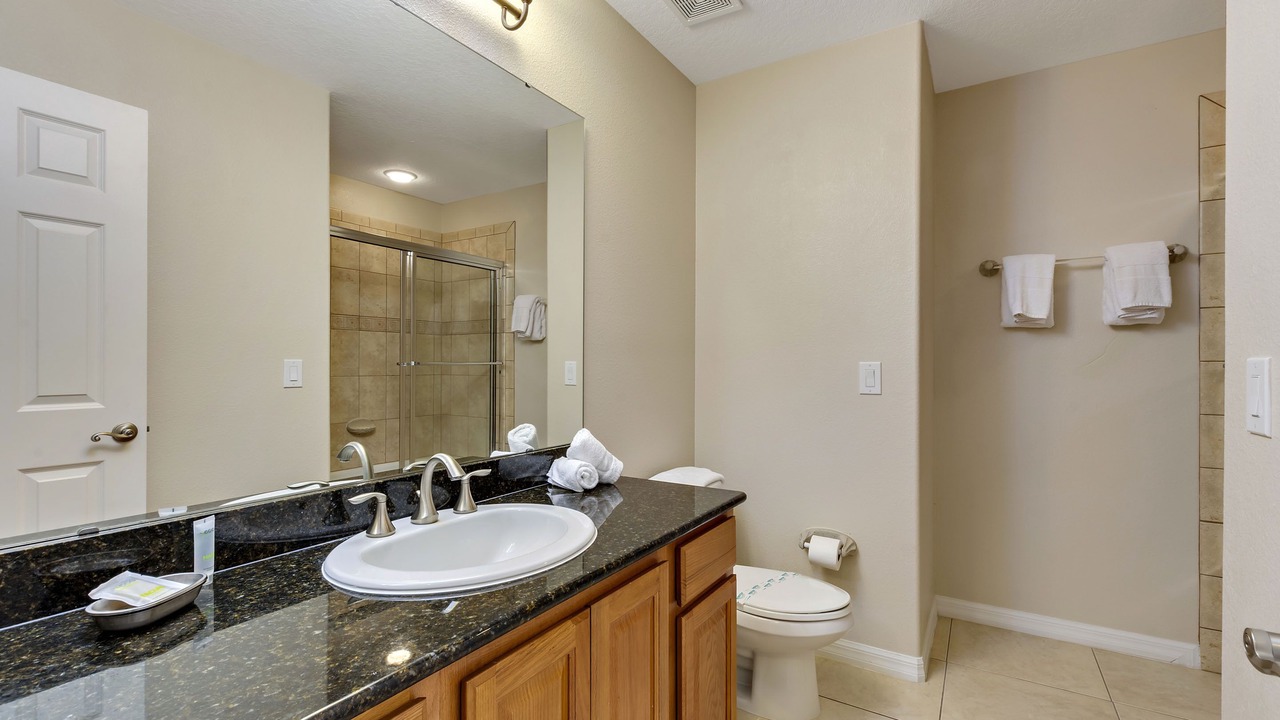 Photo of Bathroom in Davenport