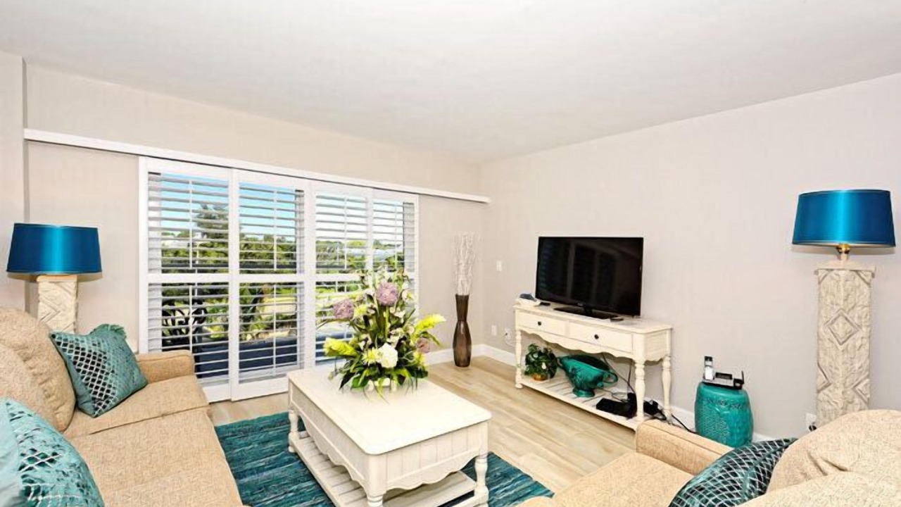 Photo of Others in Longboat Key