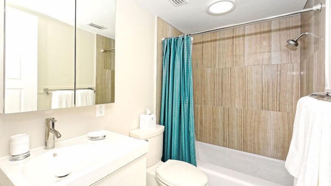 Photo of Bathroom in Longboat Key