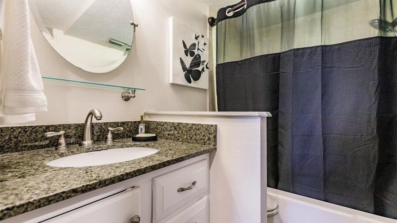 Photo of Bathroom in Longboat Key