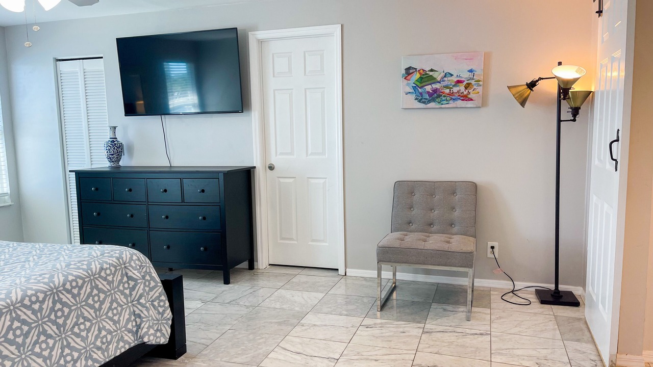 Photo of Bedroom in Ocean Oaks