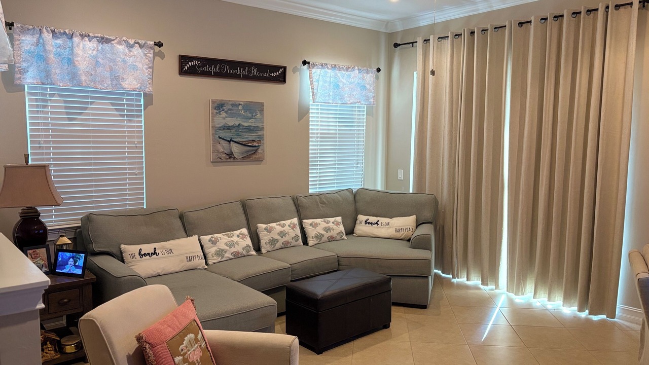 Photo of Livingroom in Bonita Springs