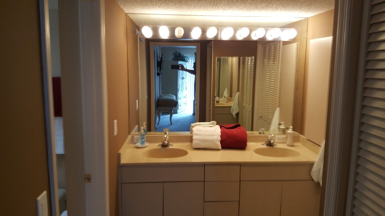 Photo of Bathroom in Laurel