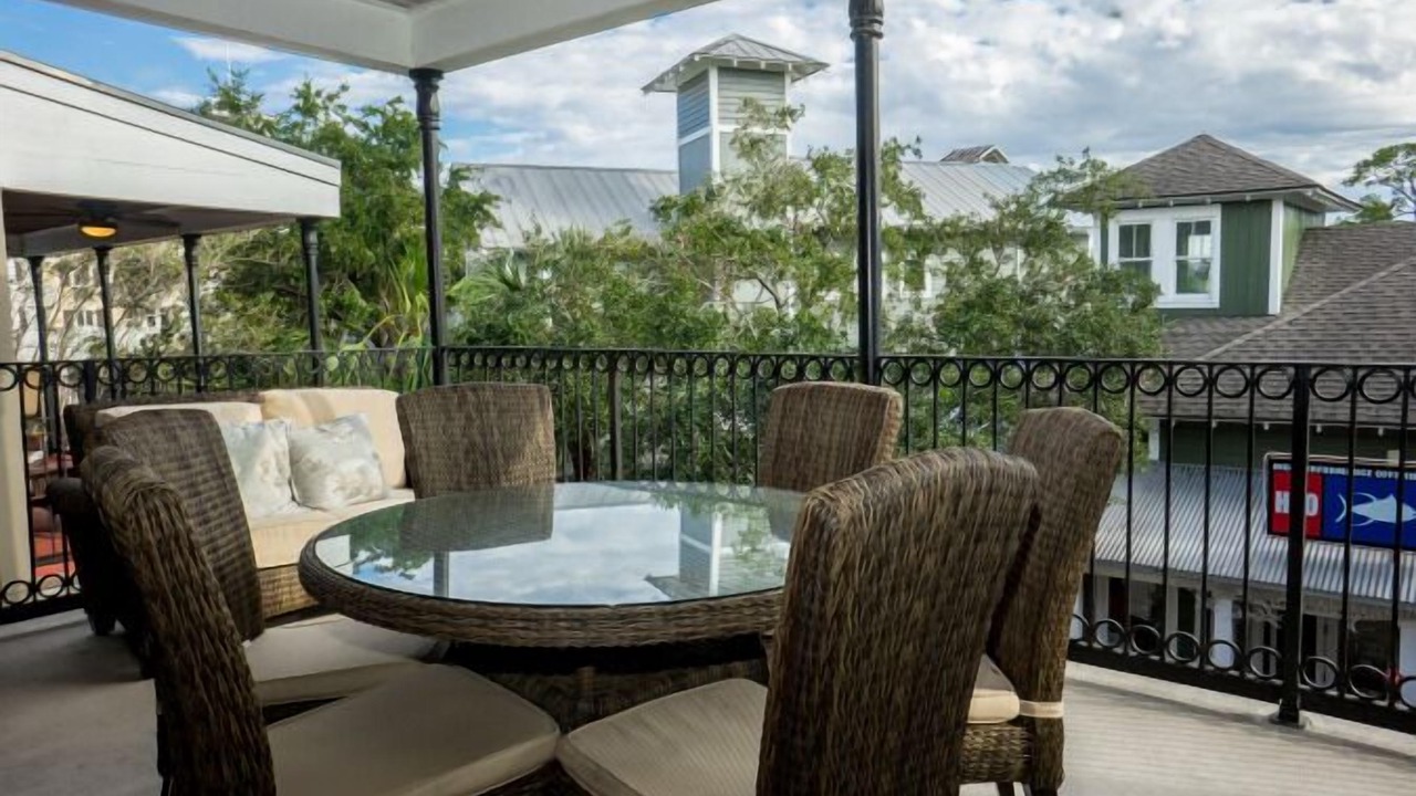 Photo of Outdoor in Baytowne Wharf