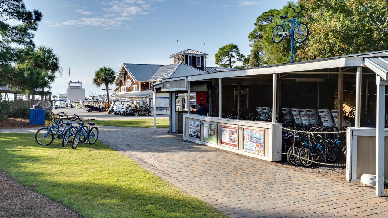 Photo of Outdoor in Baytowne Wharf
