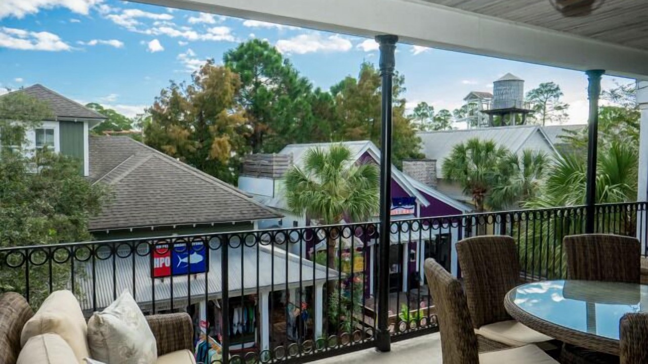 Photo of Outdoor in Baytowne Wharf