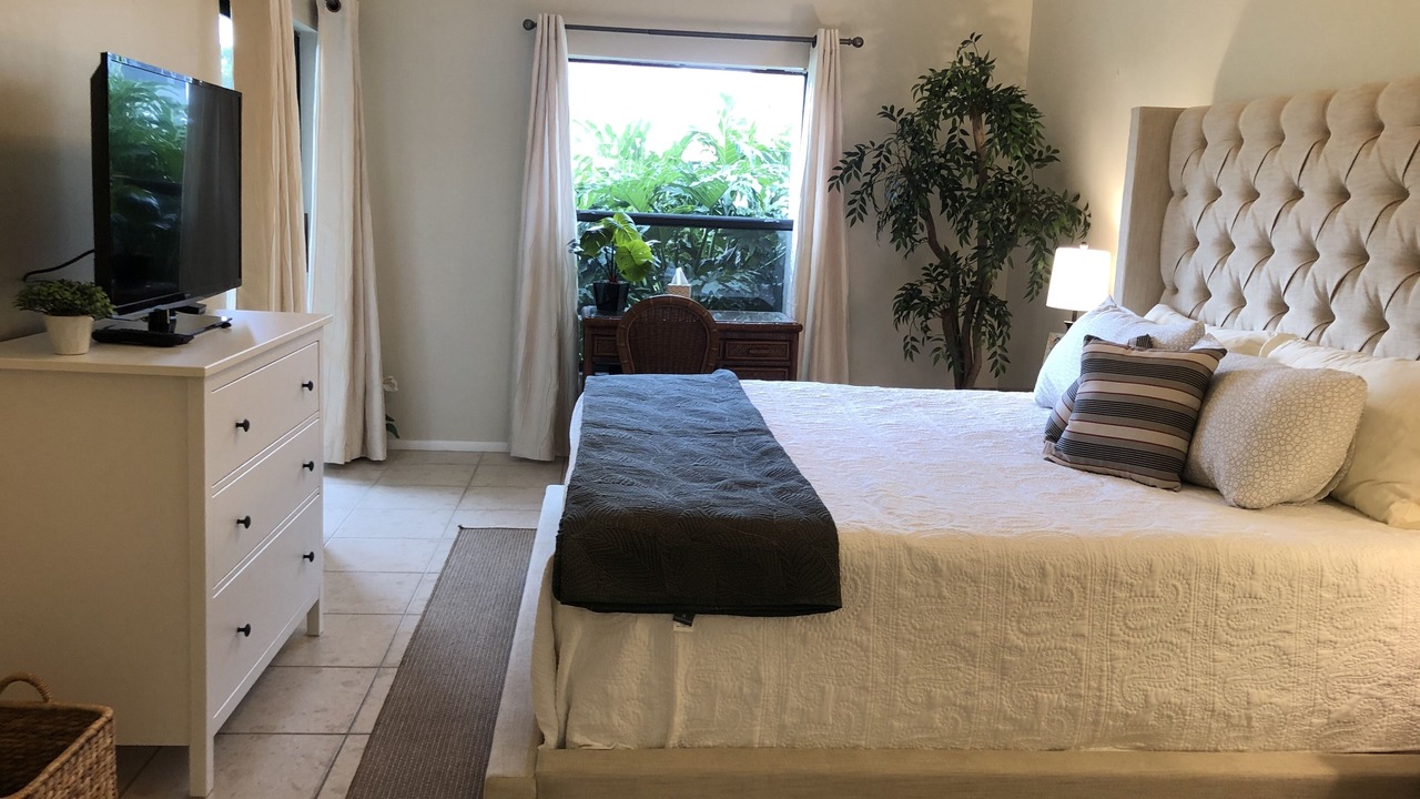 Photo of Bedroom in Central Naples