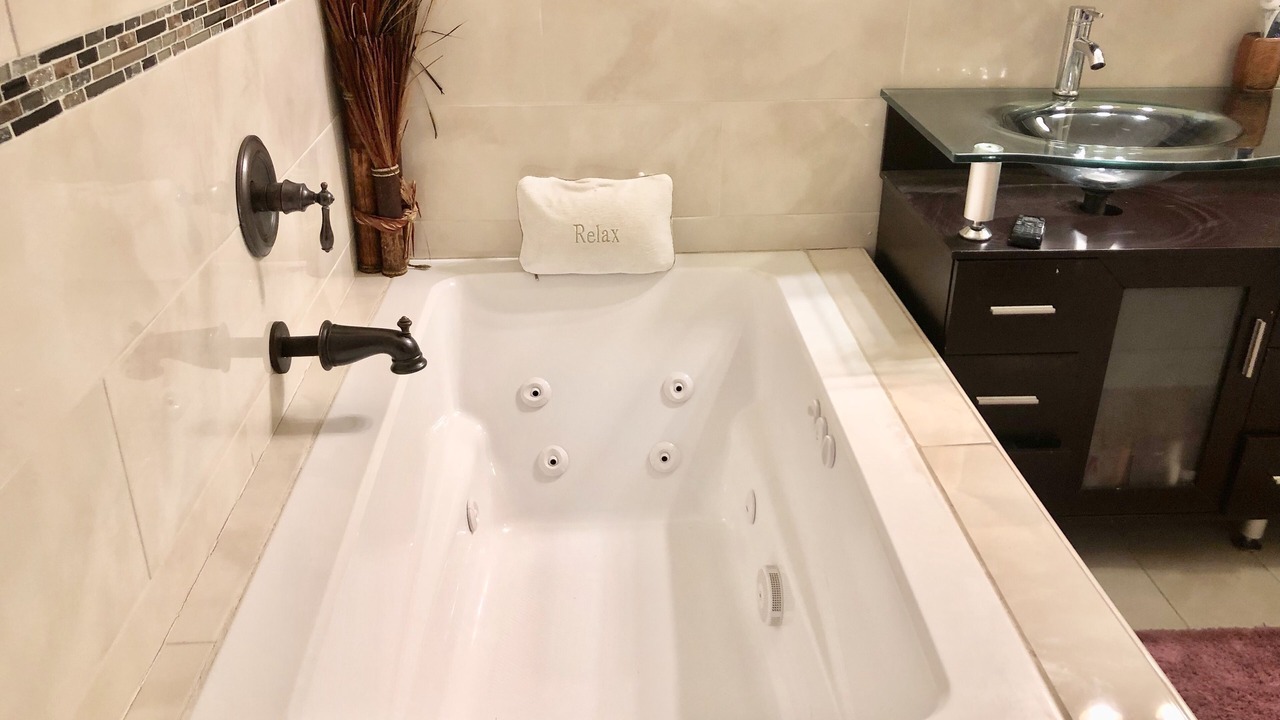 Photo of Bathroom in Palmetto Bay