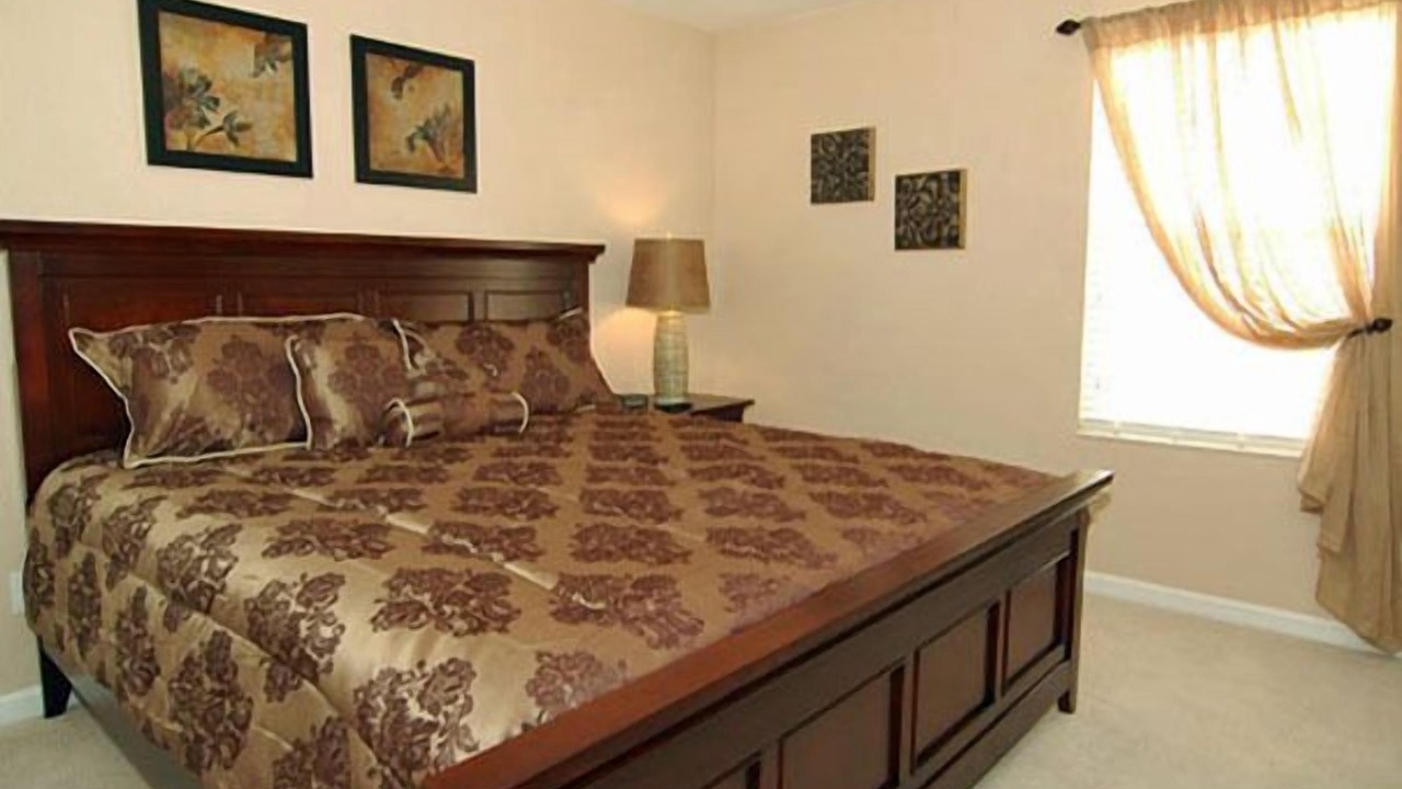 Photo of Bedroom in Windsor Hills