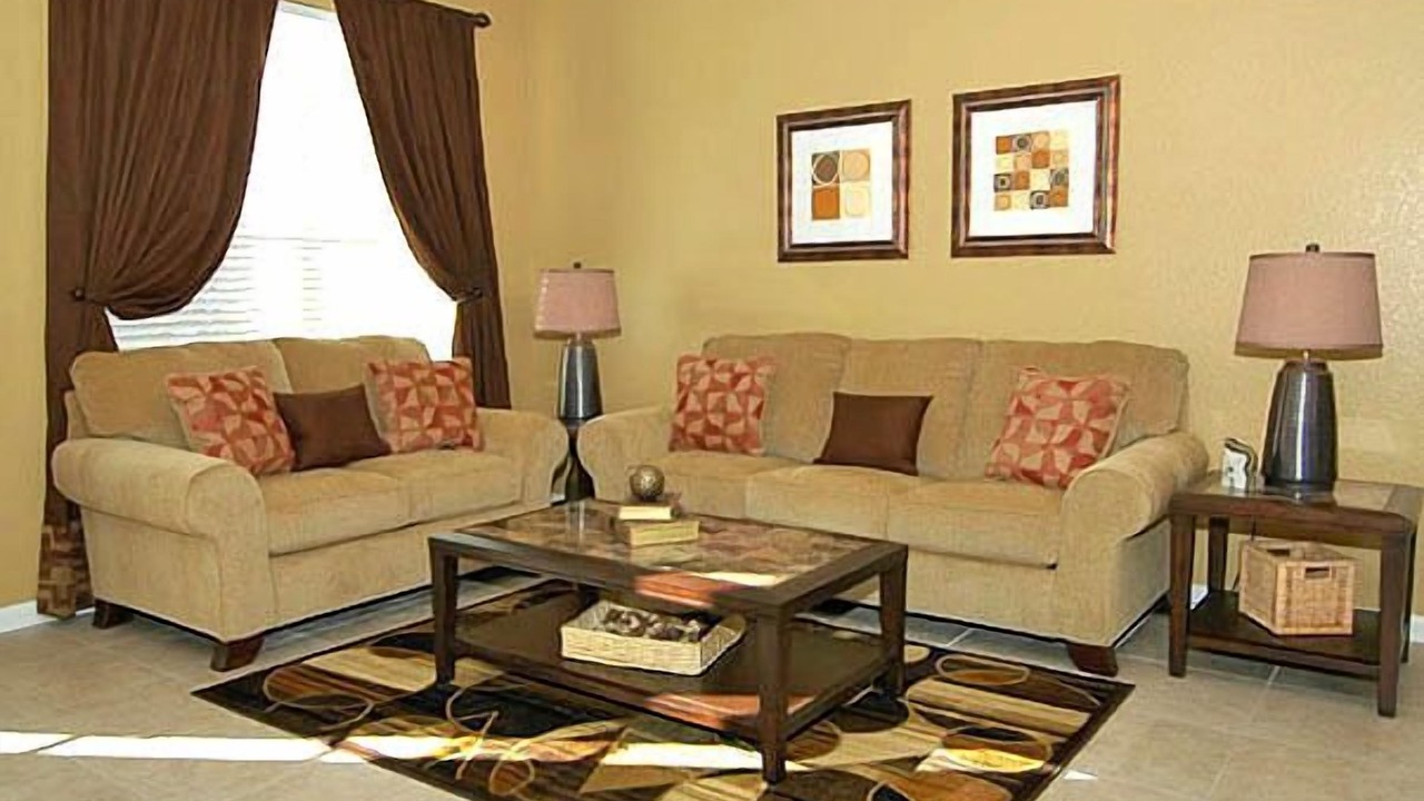 Photo of Livingroom in Windsor Hills