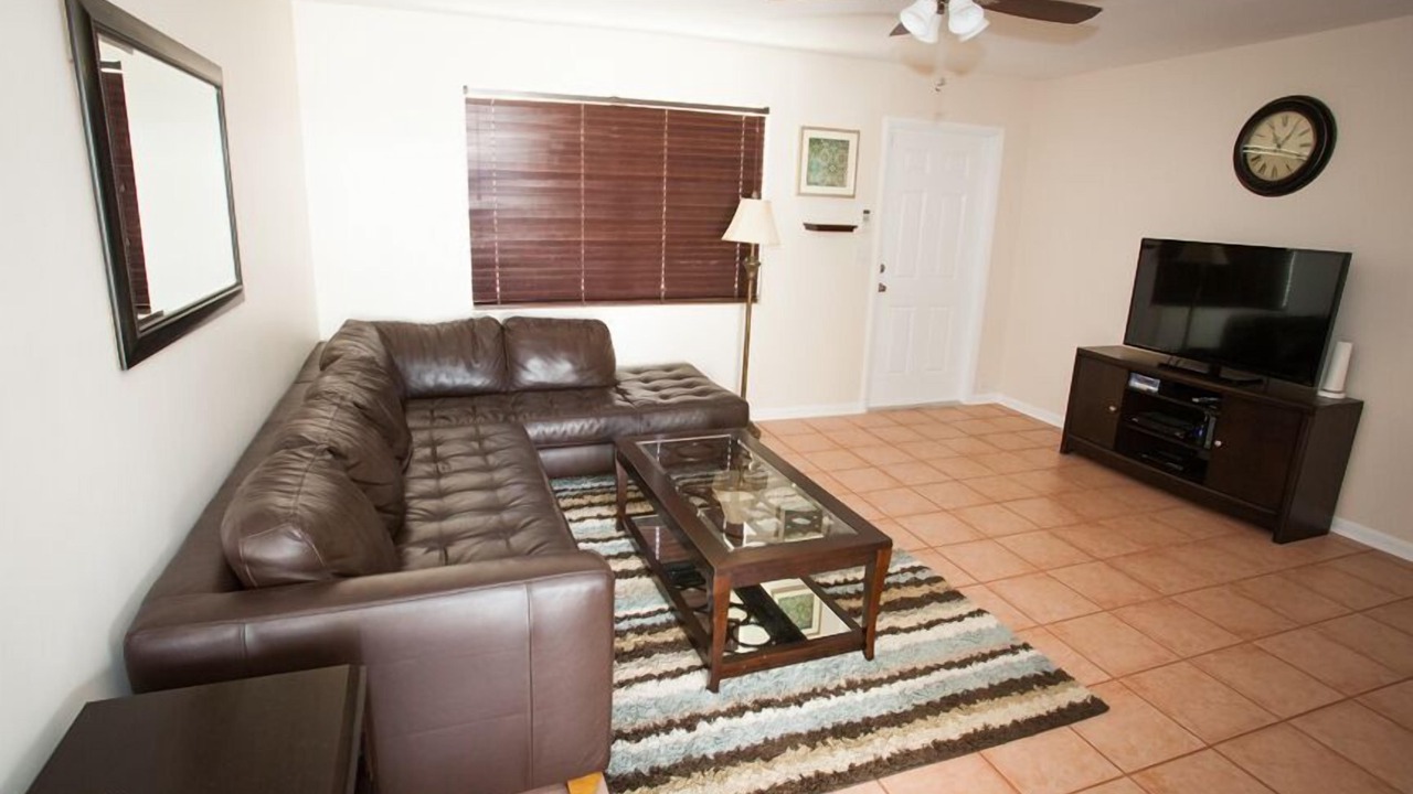 Photo of Livingroom in Parker Ridge