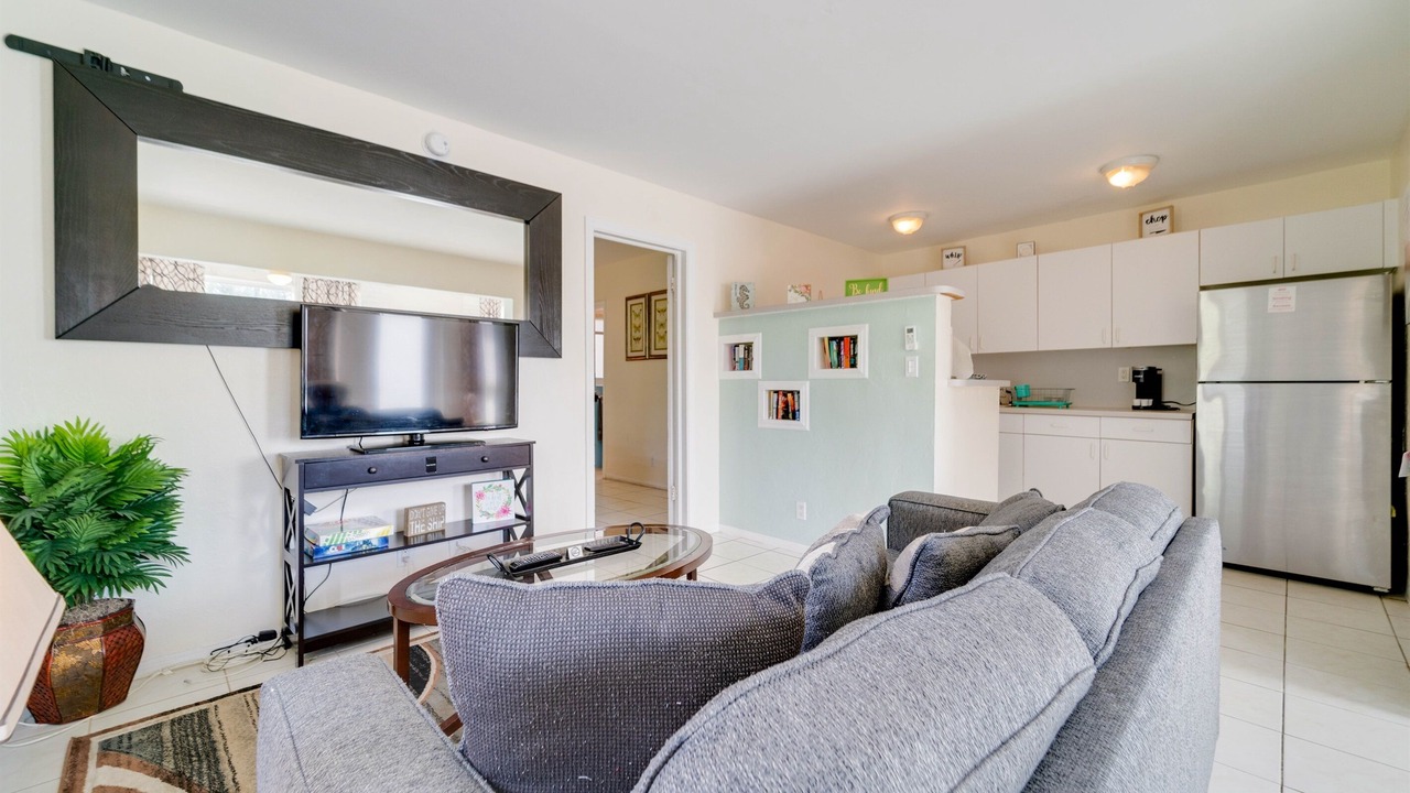 Photo of Livingroom in Edgewood