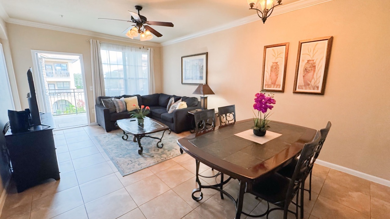 Photo of Livingroom in Regal Palms