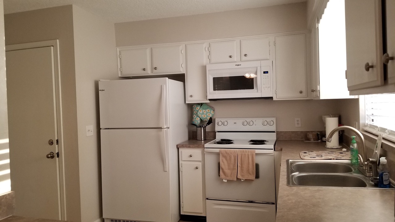 Photo of Kitchen in Neptune Beach