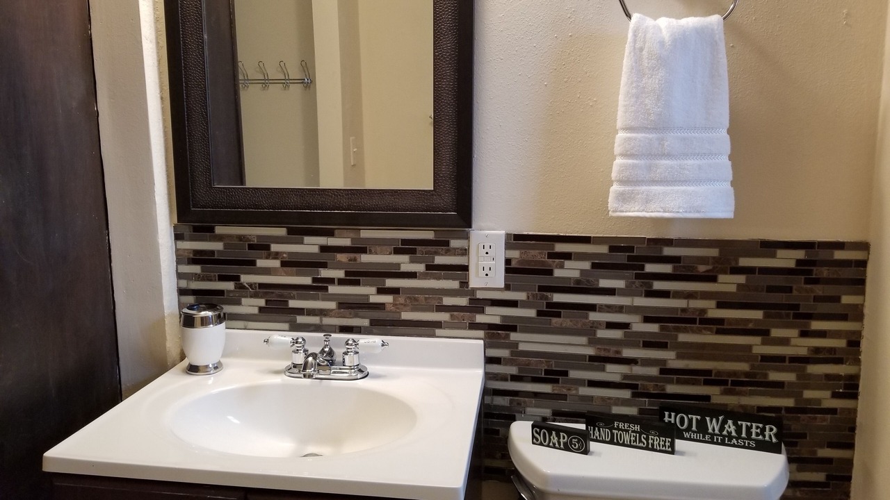 Photo of Bathroom in Tavares