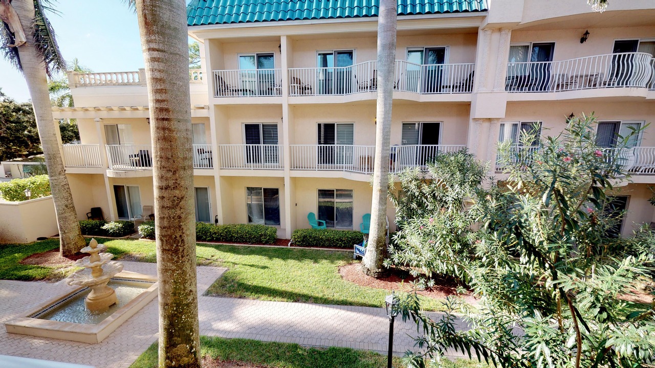 Photo of Patio Balcony in Siesta Key