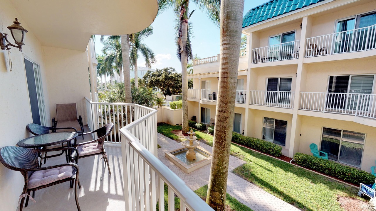 Photo of Patio Balcony in Siesta Key