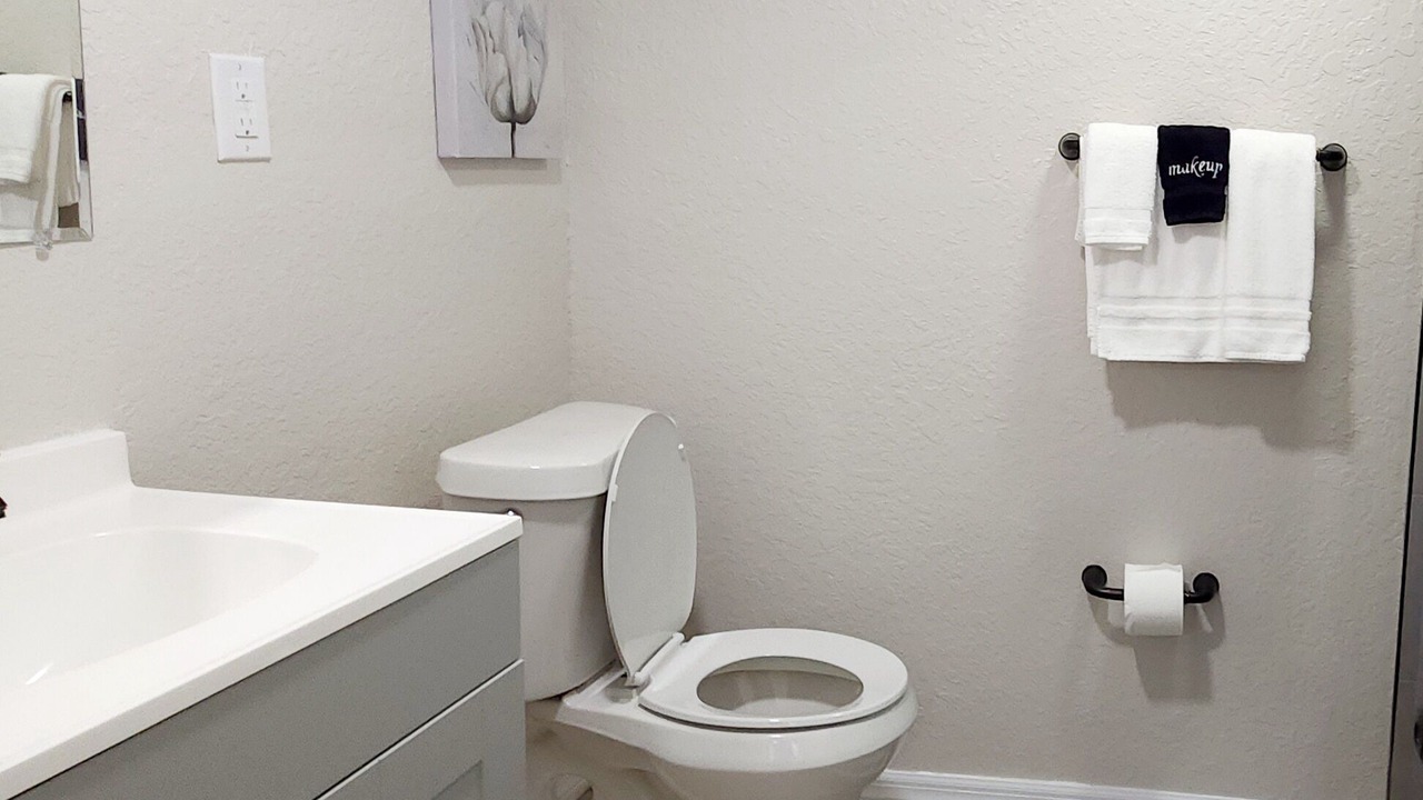 Photo of Bathroom in Lakeland