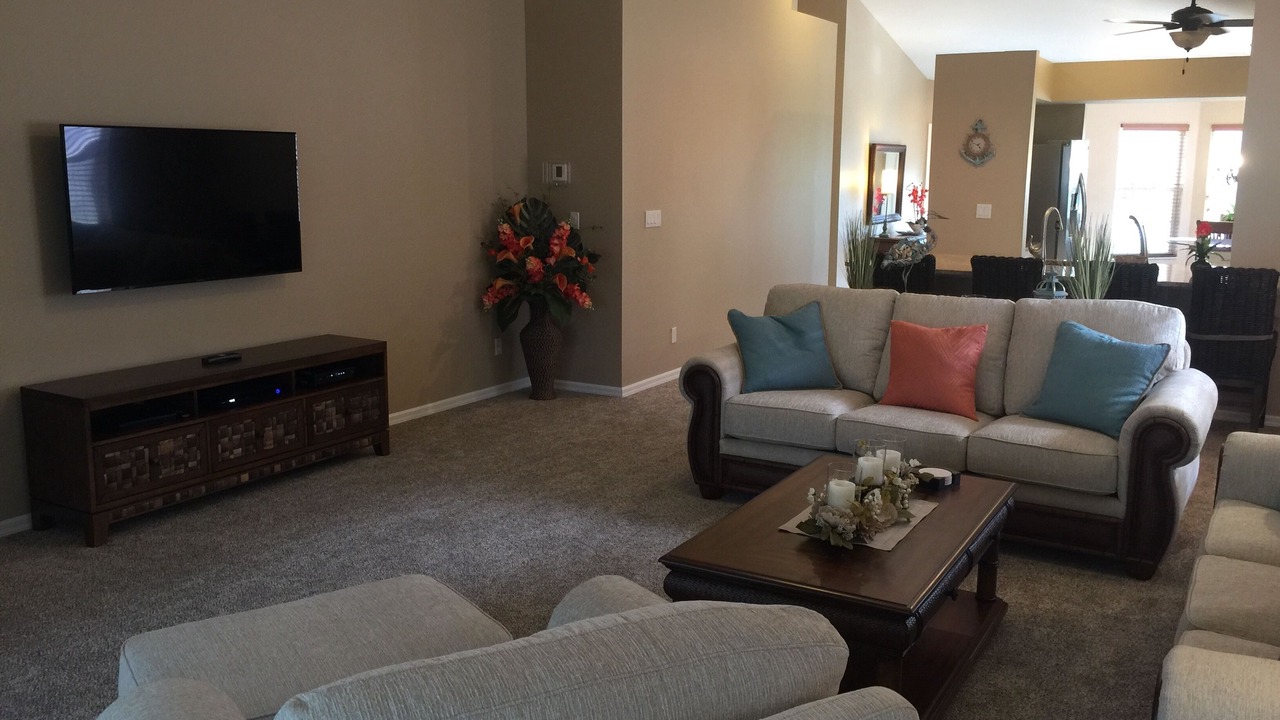 Photo of Livingroom in Naples Park