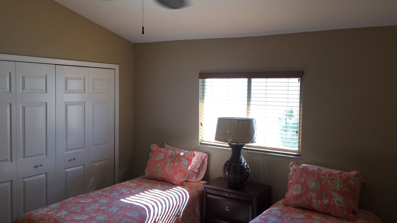 Photo of Bedroom in Naples Park