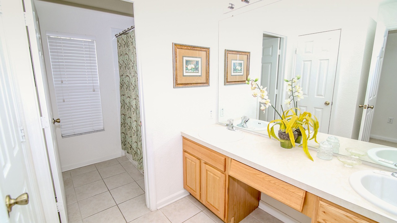 Photo of Bathroom in Windsor Hills