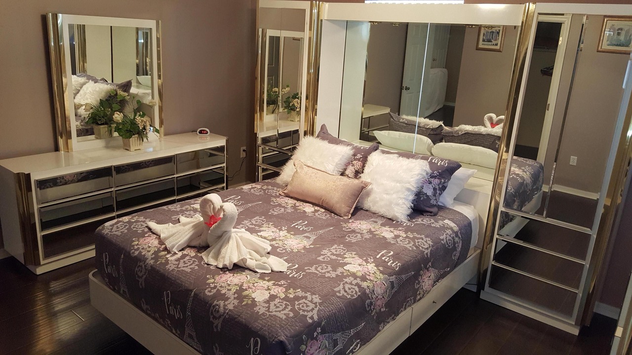 Photo of Bedroom in Windwood Bay
