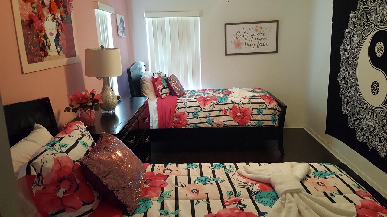 Photo of Bedroom in Windwood Bay