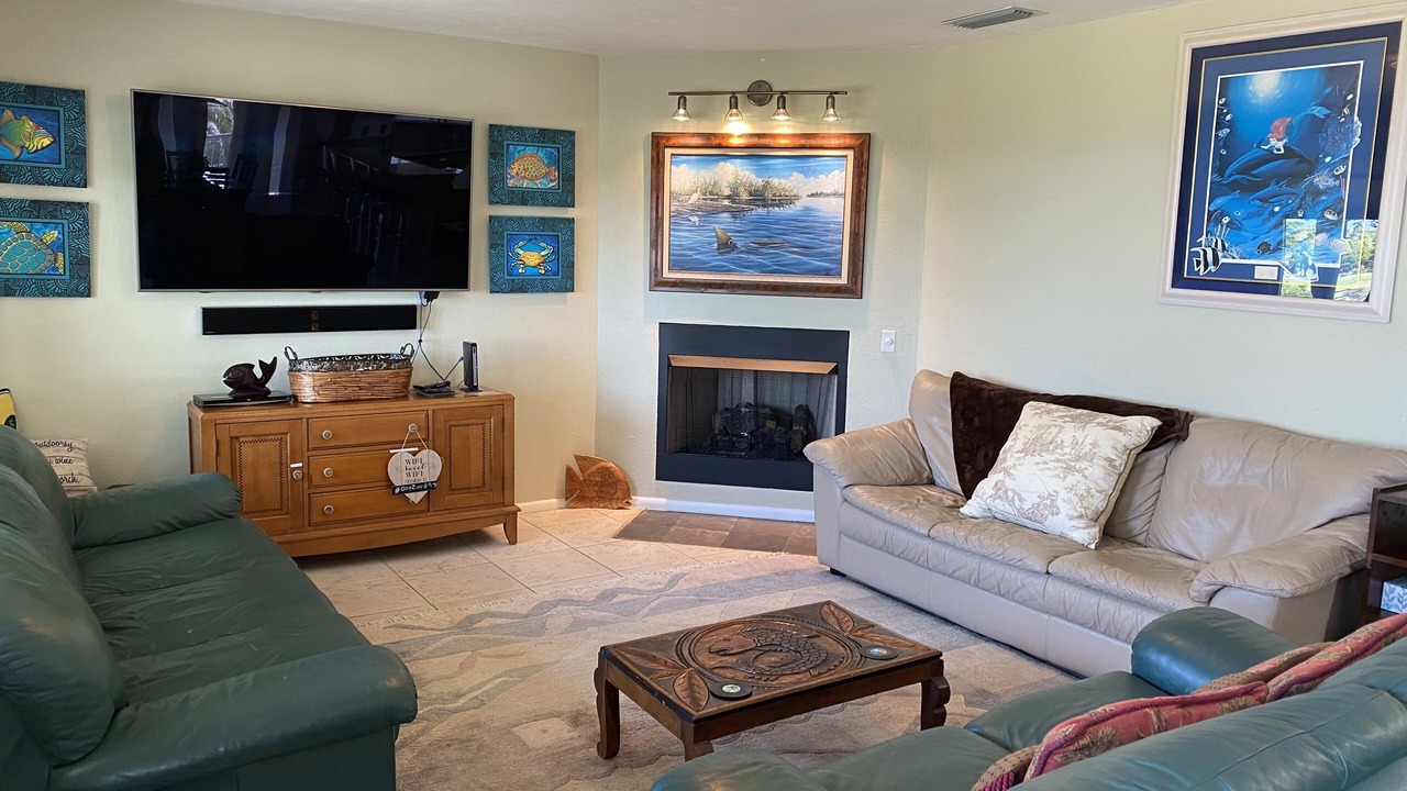 Photo of Livingroom in Cedar Key