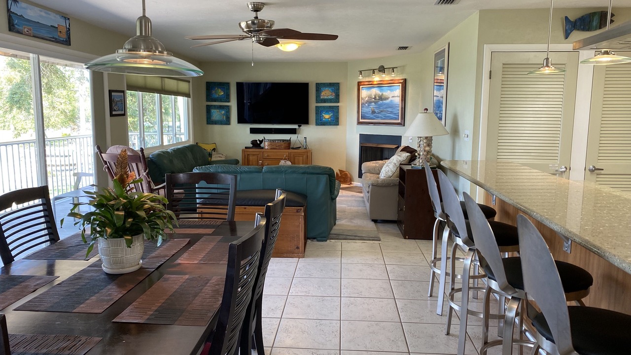 Photo of Livingroom in Cedar Key