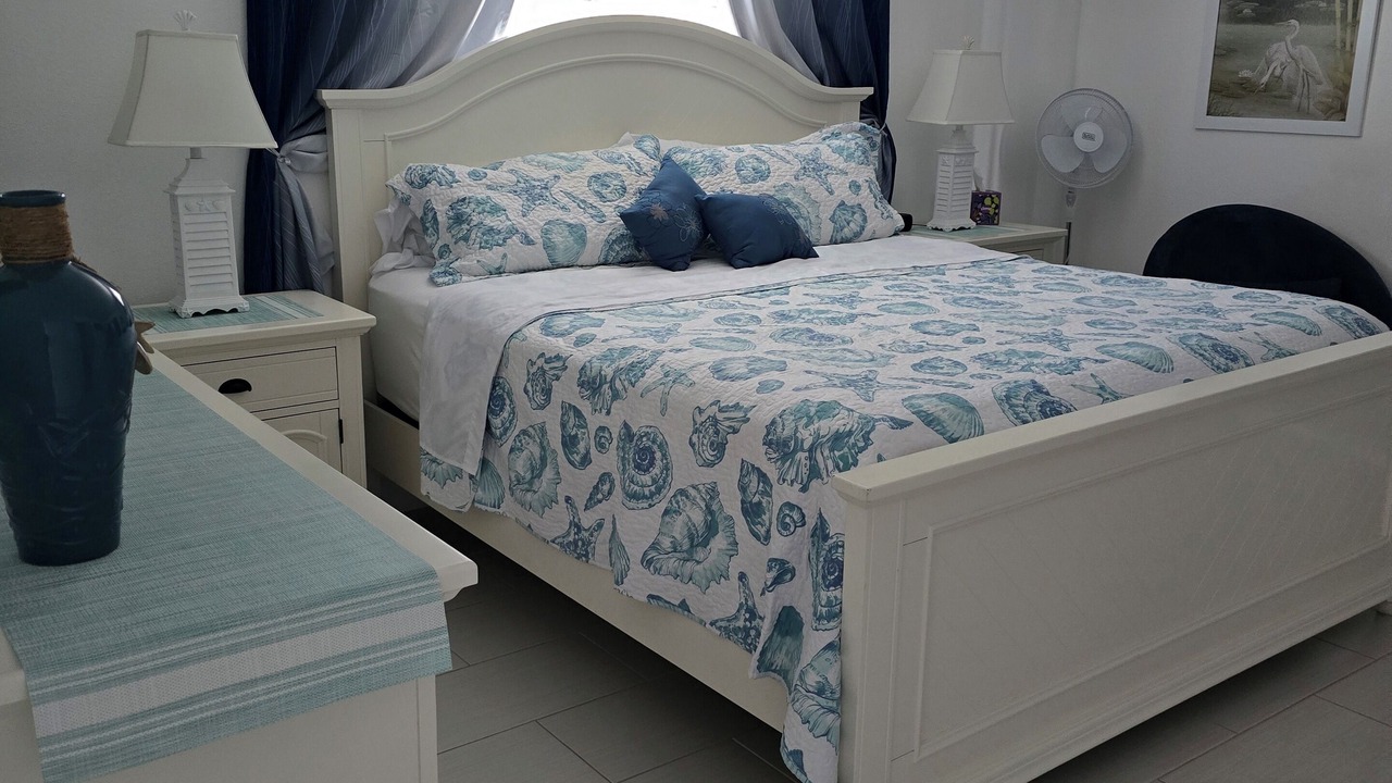 Photo of Bedroom in Englewood South