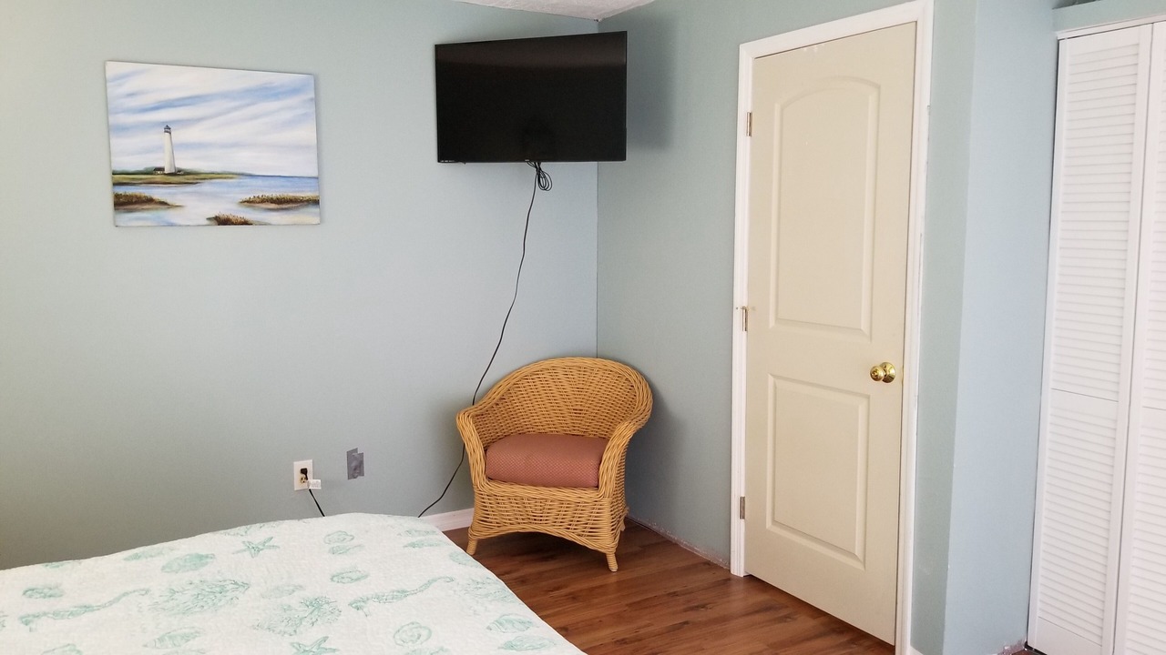 Photo of Bedroom in Florida Shores