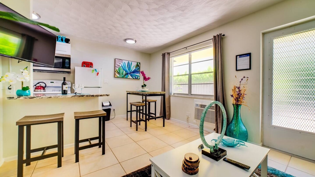 Photo of Livingroom in Lake Ridge