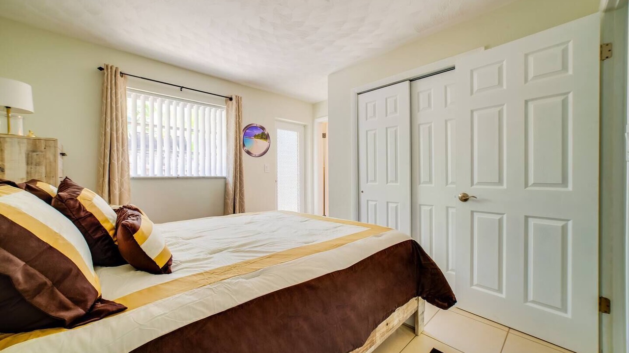 Photo of Bedroom in Lake Ridge