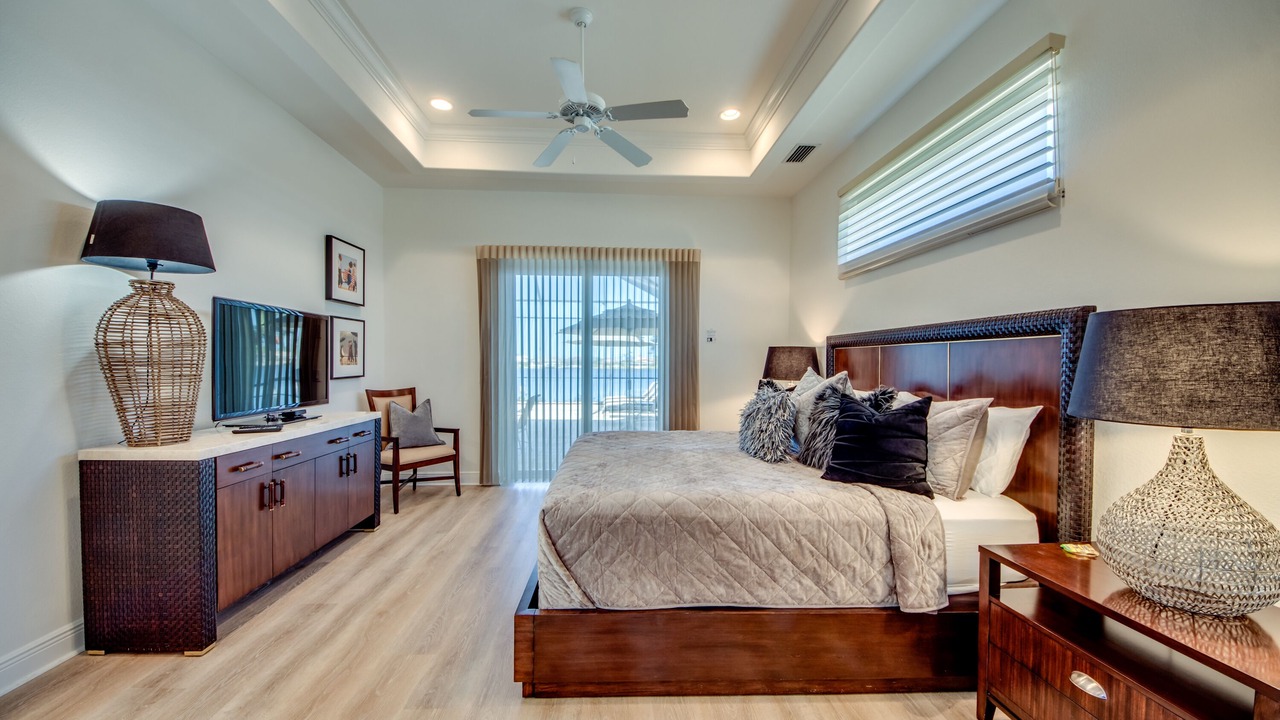 Photo of Bedroom in Eight Lakes