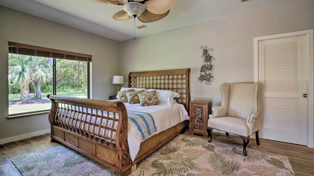 Photo of Bedroom in Tropic