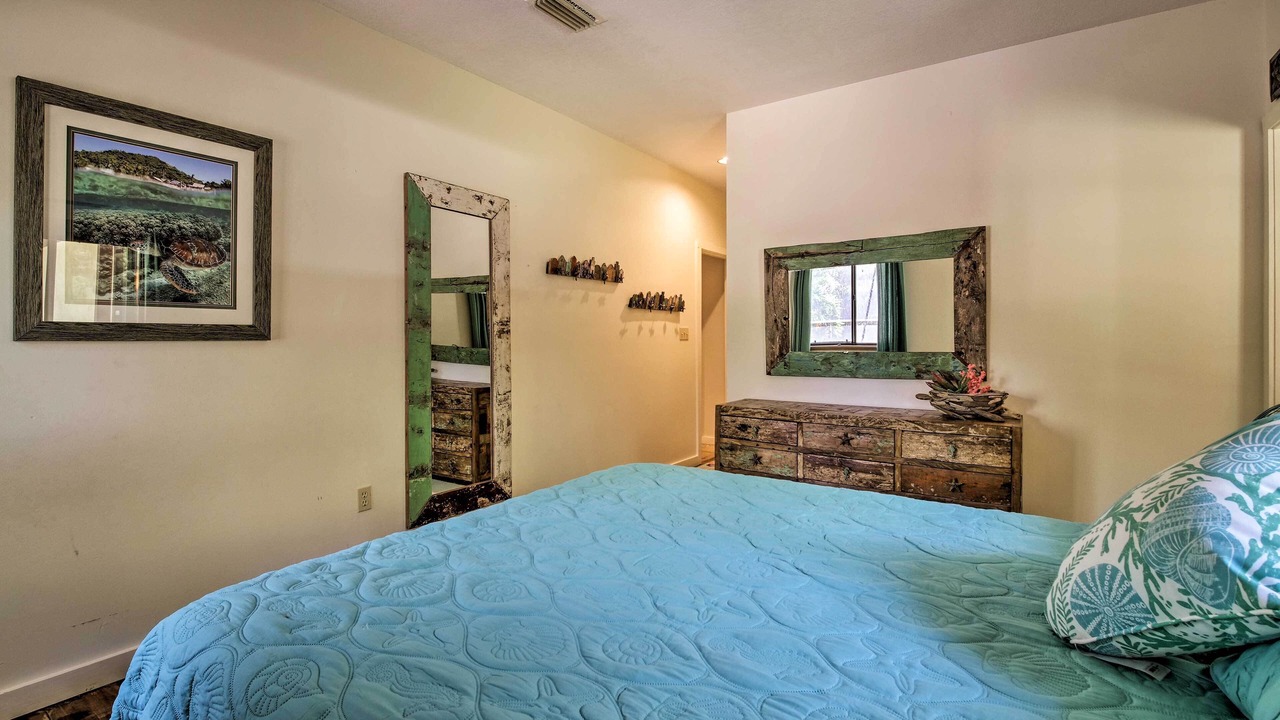 Photo of Bedroom in Tropic