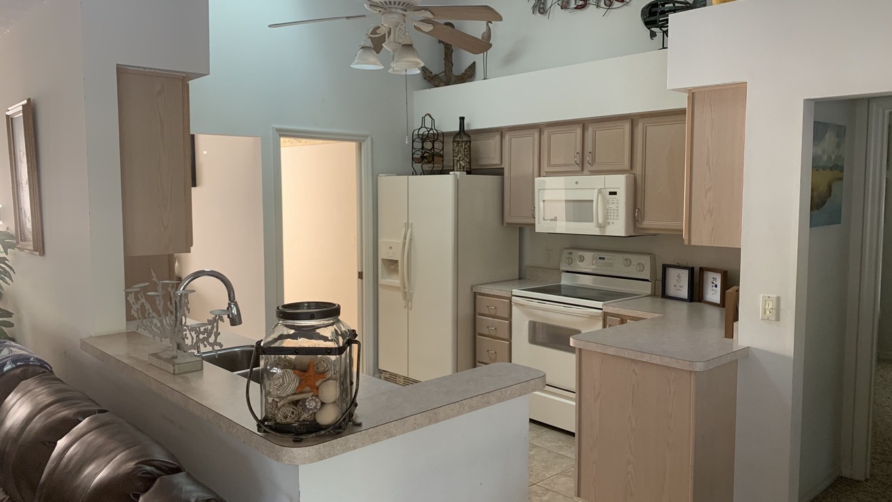 Photo of Kitchen in Crystal River