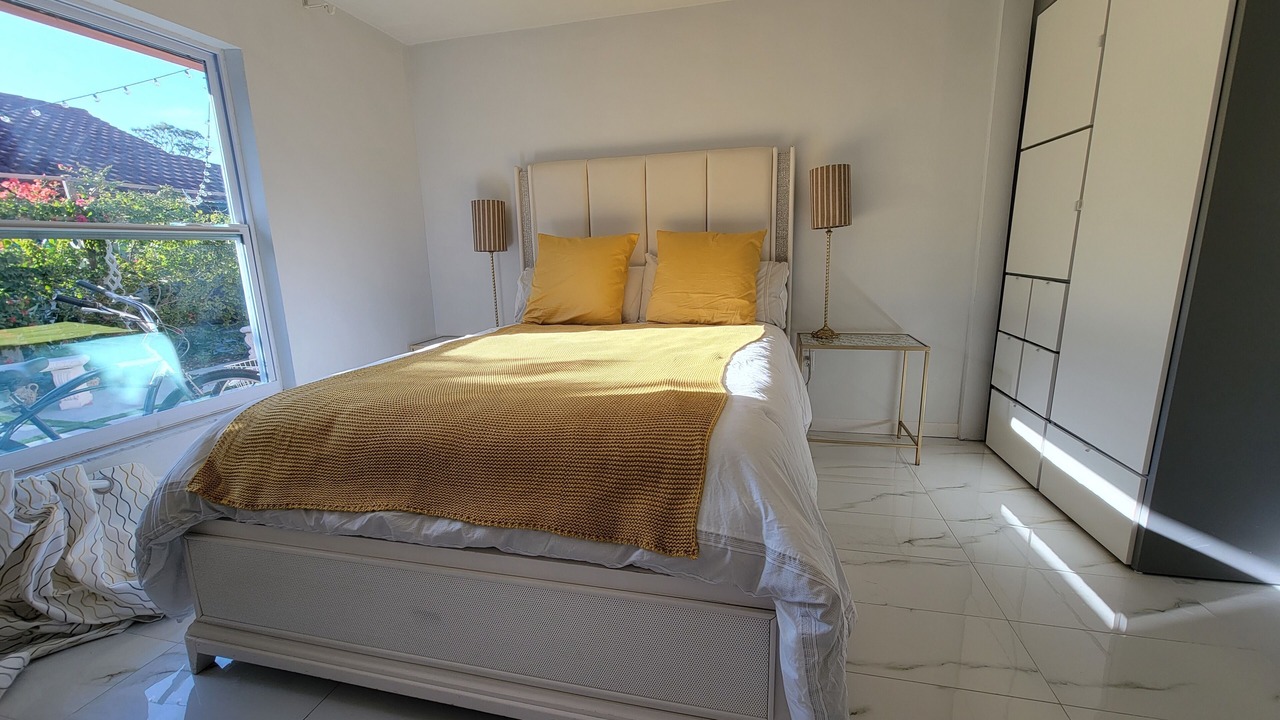 Photo of Bedroom in Bonita Shores
