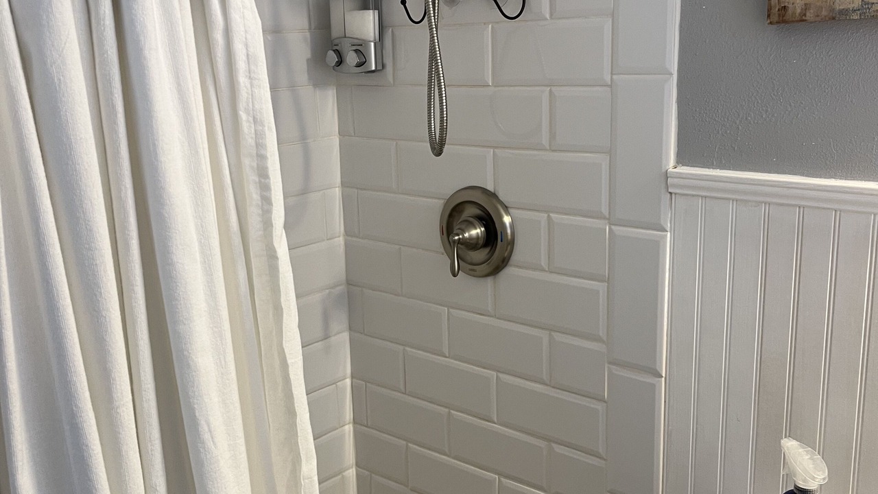 Photo of Bathroom in Tarpon Springs