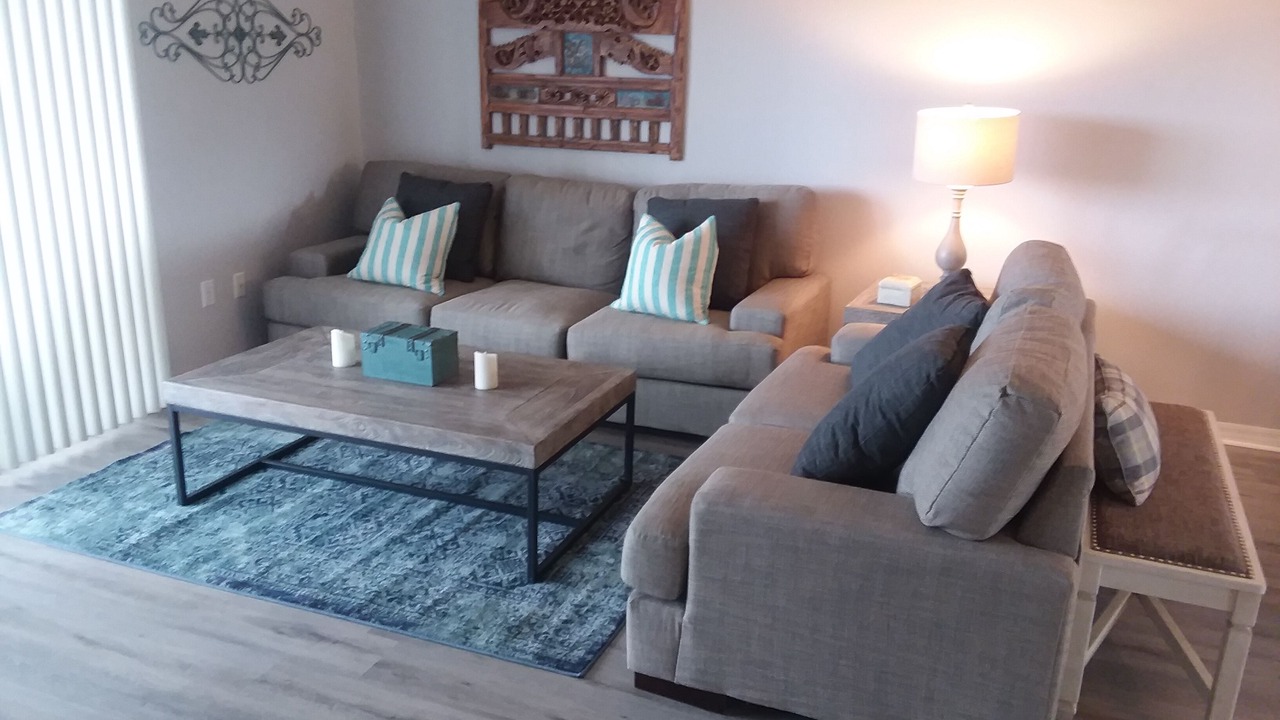 Photo of Livingroom in New Smyrna Beach