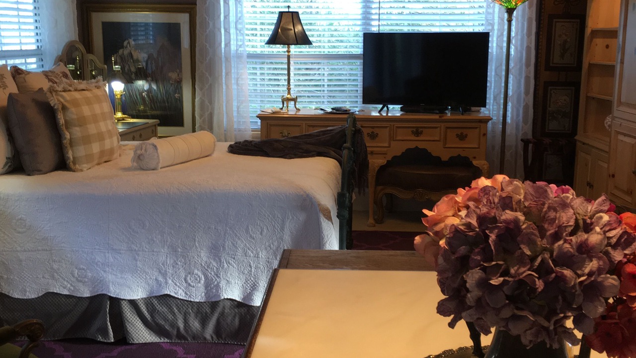 Photo of Bedroom in Girvin